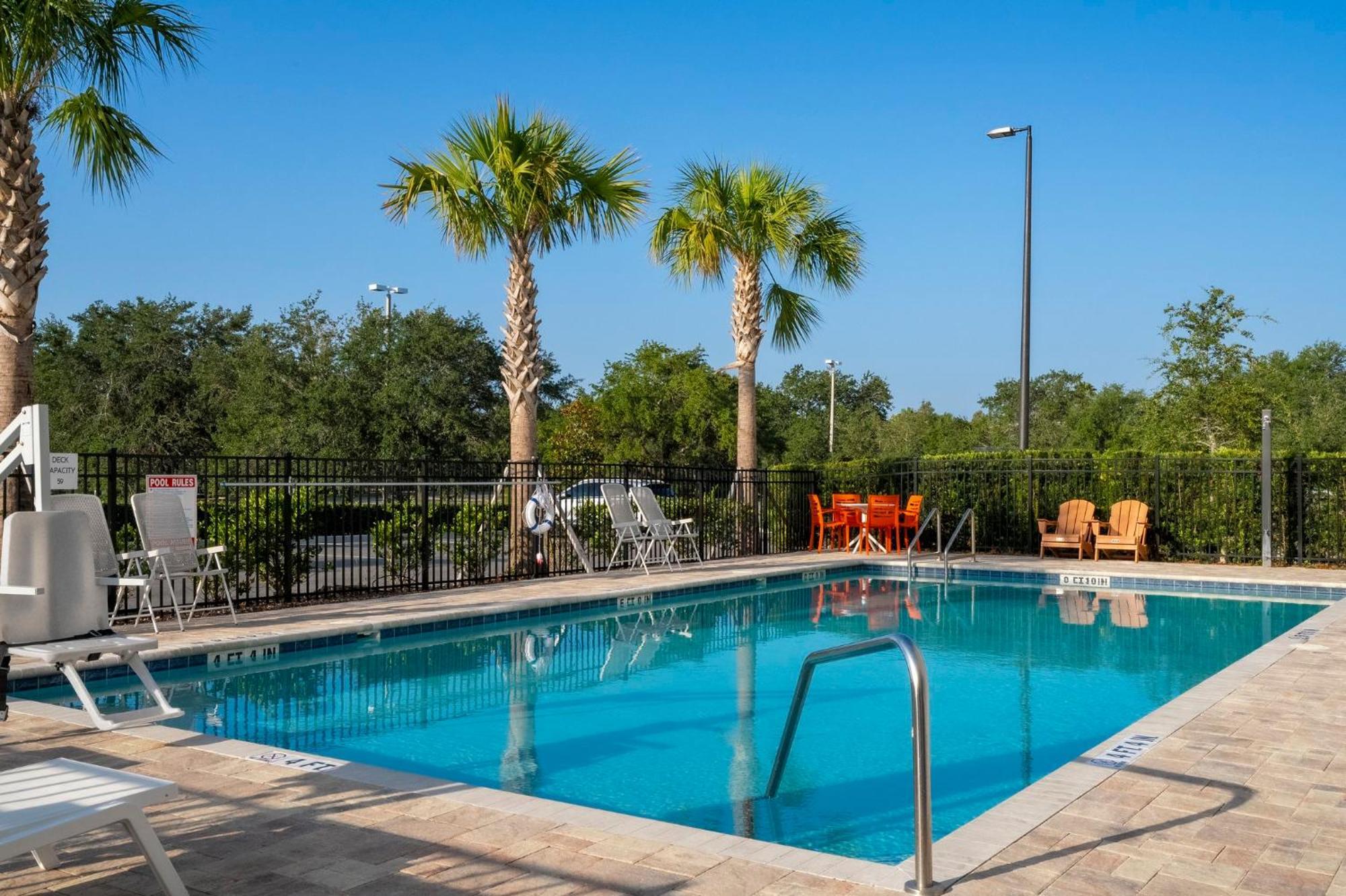 Spot X Hotel Orlando Intl Dr By The Red Collection レイク・ブエナ・ビスタ エクステリア 写真